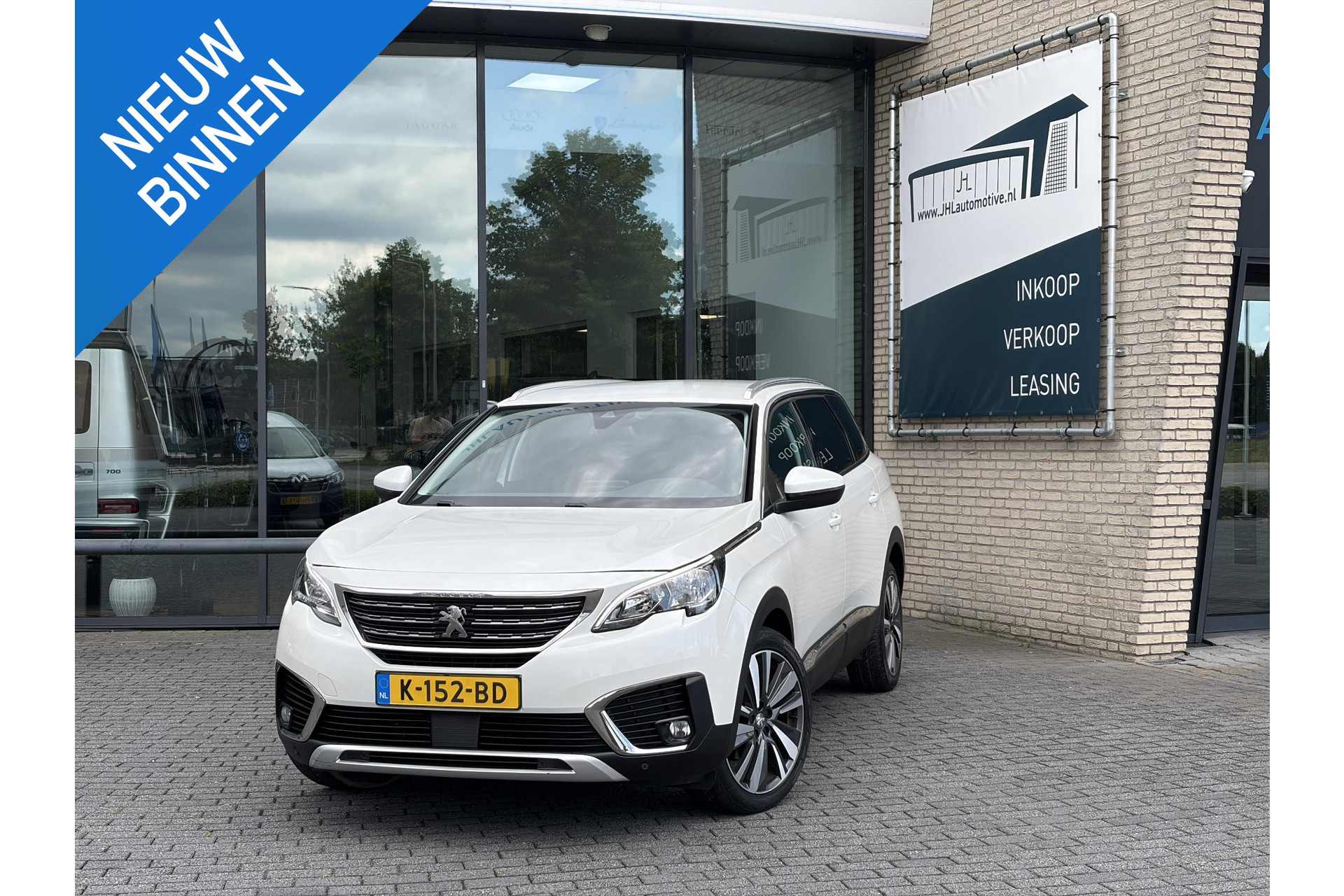 Peugeot 5008 1.2*130PK*NAVI*CAM*CRUISE*ECC*CARPLAY*7PERS